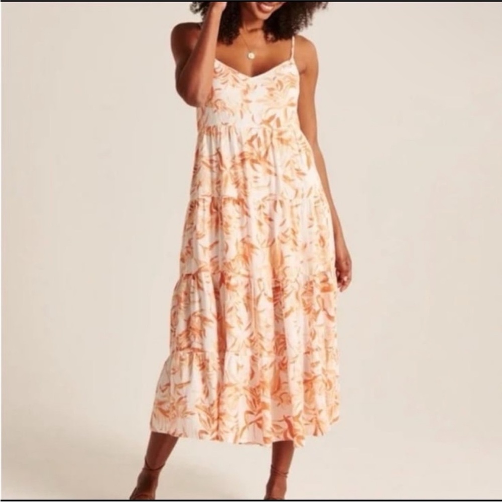 Abercrombie & Fitch Tiered Maxi Dress size MP